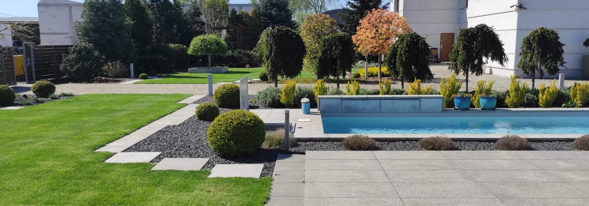 Ogród z basenem, projektowanie ogrodu z basenem, aranżacja ogrodu wokół basenu